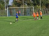 Eerste training S.K.N.W.K. JO11-1jm seizoen 2023-2024 (40/80)